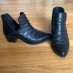 Steven by Steve Madden Dova bootie